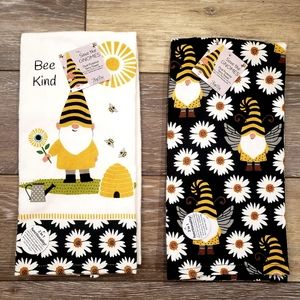 Gnome / Bee / Daisy towel set